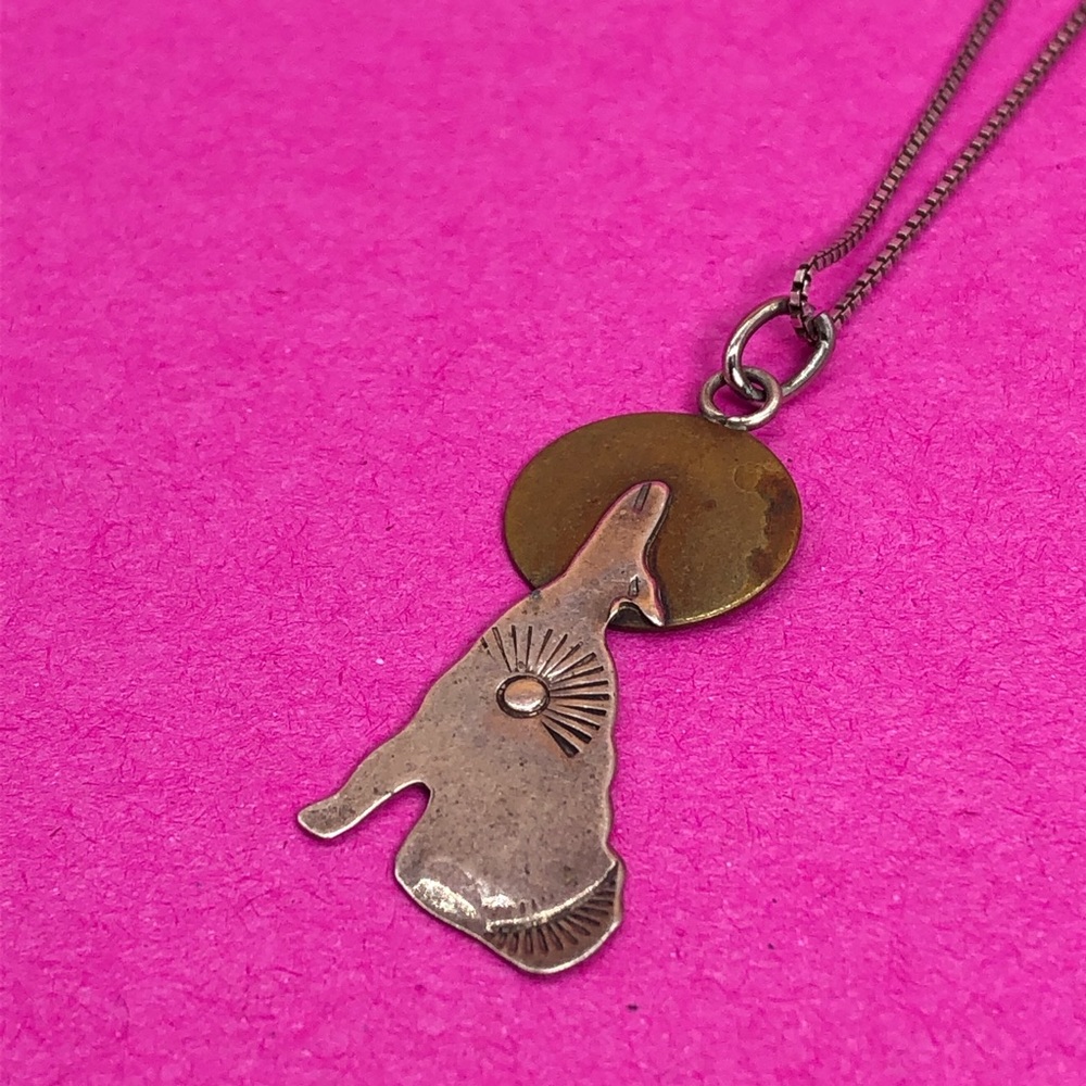 Vintage wolf pendant necklace brass disc Sterling  - 00G01E